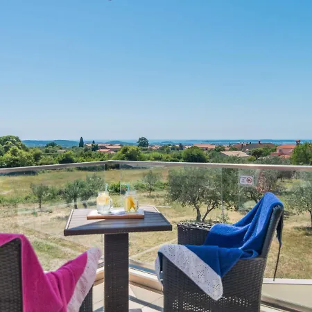 Sea View Villa *
