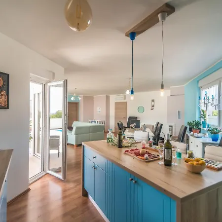 Villa Sea View Galižana